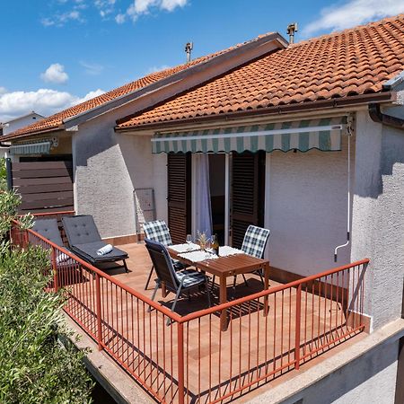 Klepac Studio Krk Town Exterior foto